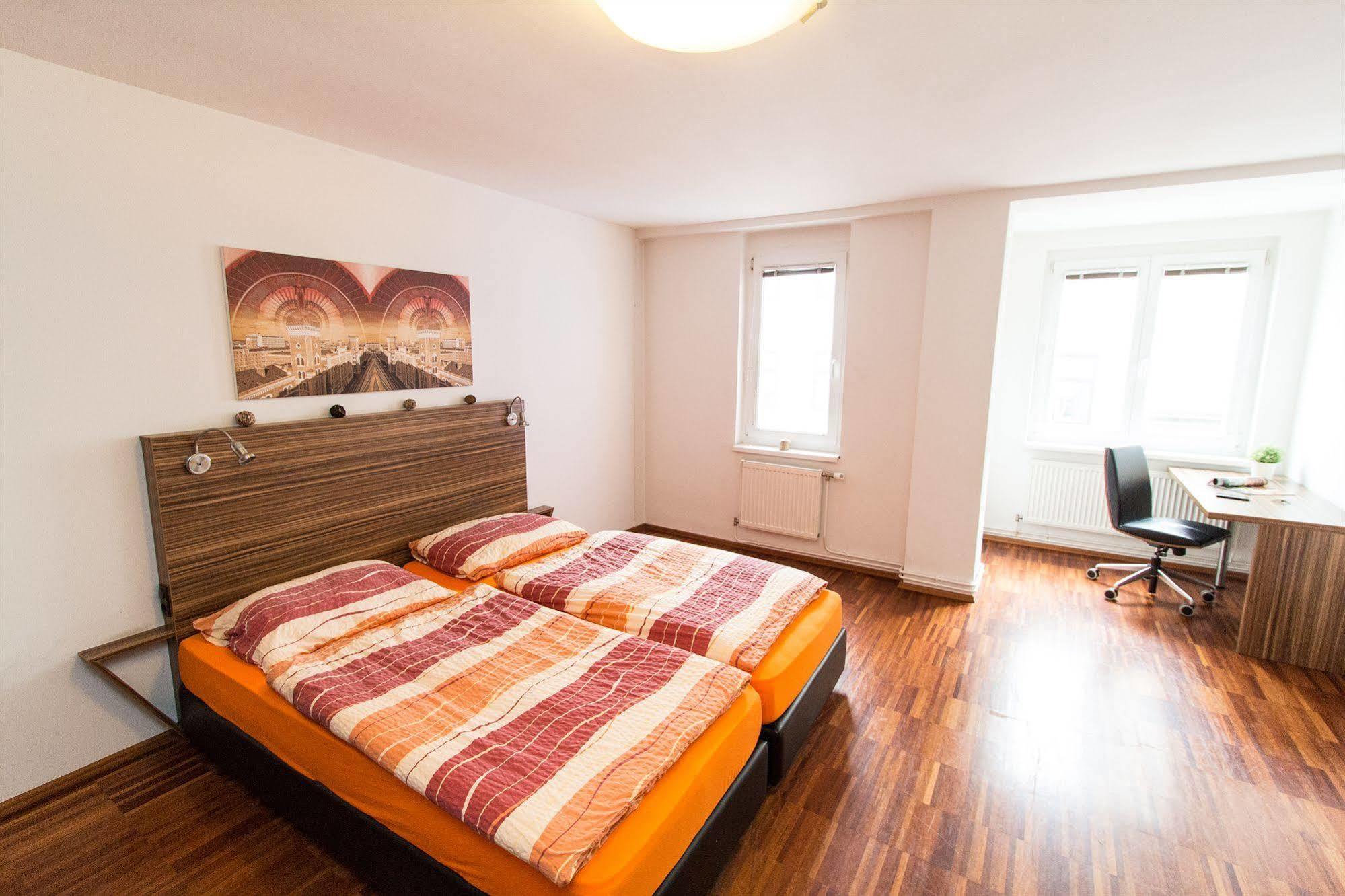 Royal Living Apartments Vienna Exterior photo